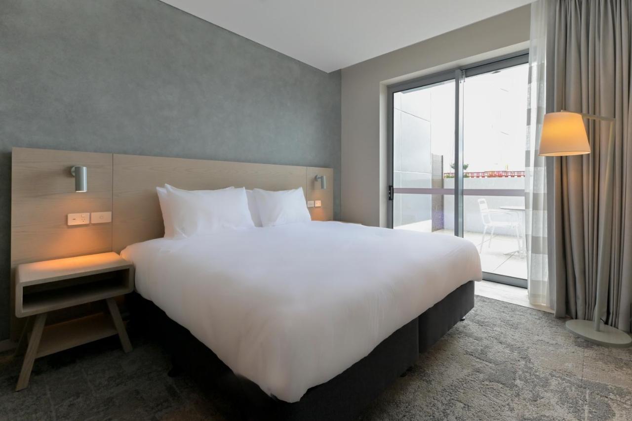 Holiday Inn Express & Suites Sunshine Coast By Ihg Maroochydore Zewnętrze zdjęcie