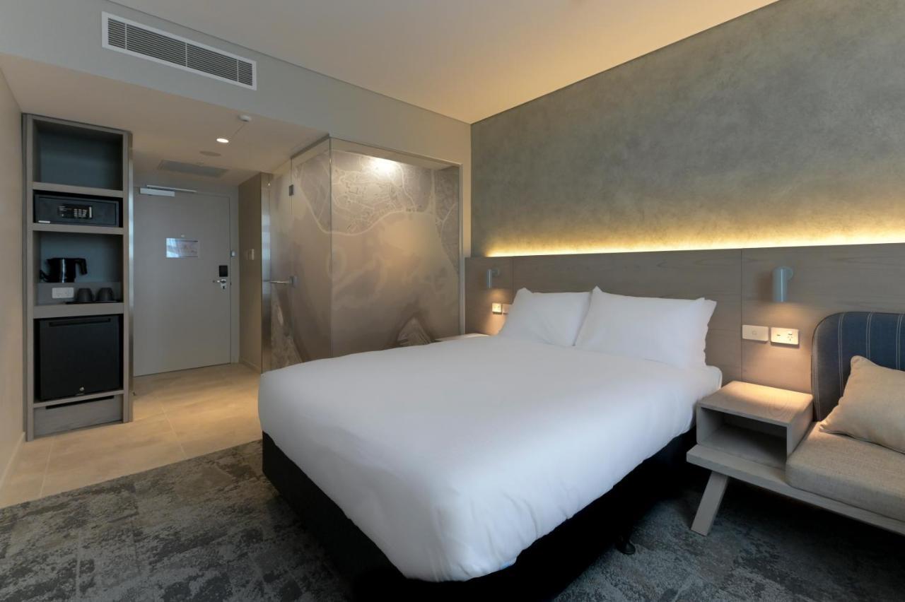 Holiday Inn Express & Suites Sunshine Coast By Ihg Maroochydore Zewnętrze zdjęcie
