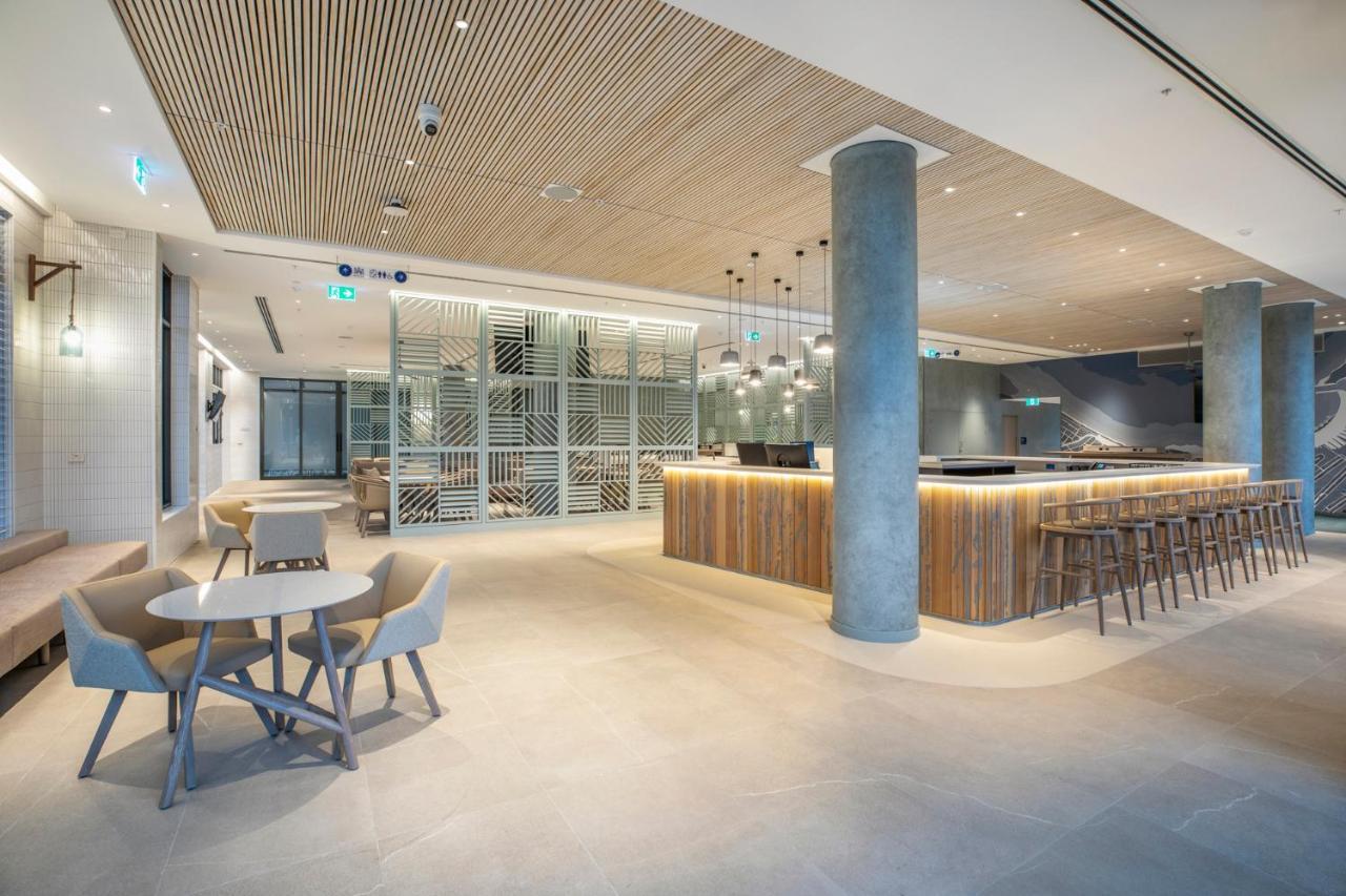 Holiday Inn Express & Suites Sunshine Coast By Ihg Maroochydore Zewnętrze zdjęcie