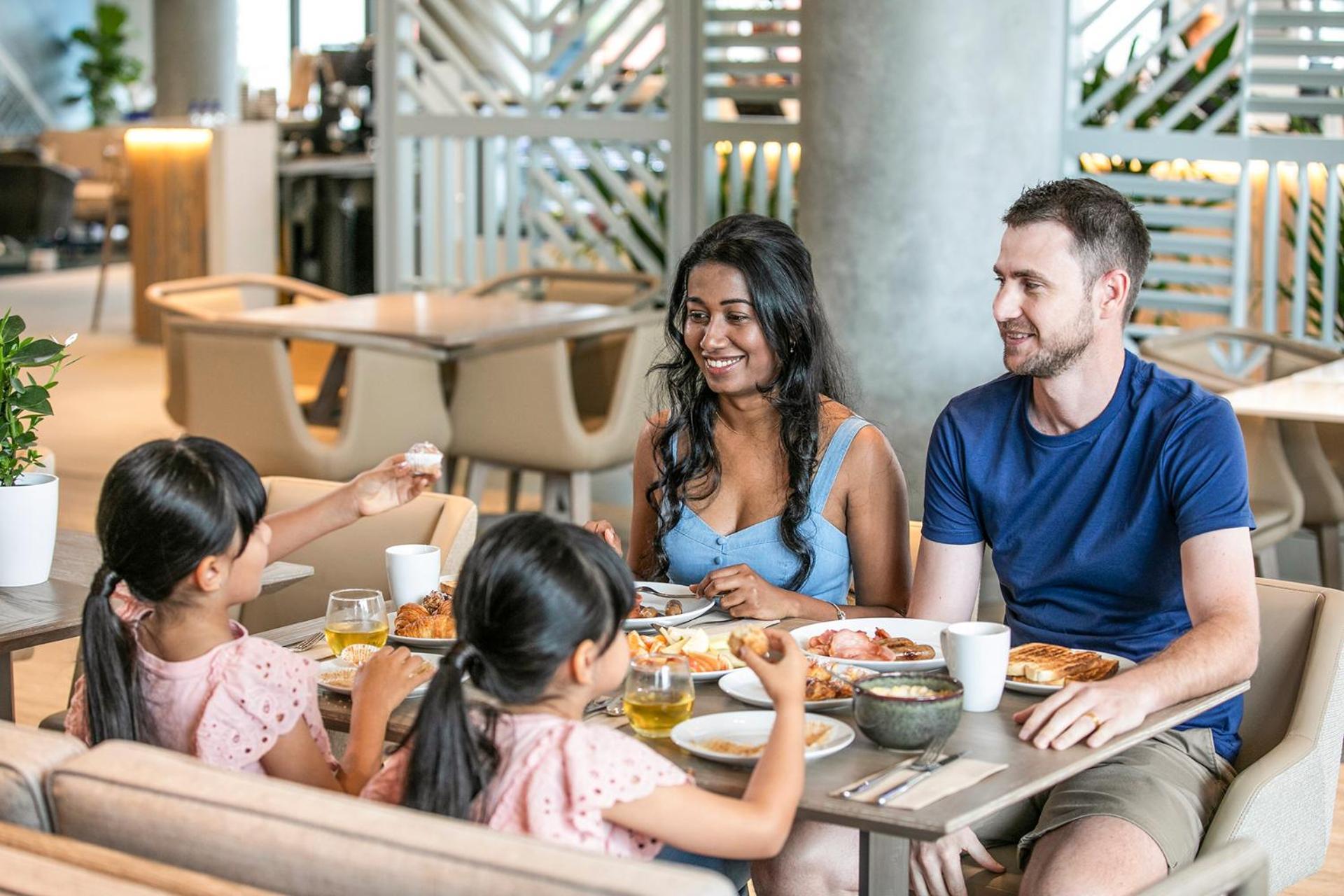 Holiday Inn Express & Suites Sunshine Coast By Ihg Maroochydore Zewnętrze zdjęcie